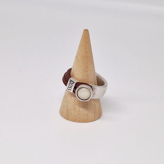 Afbeeldingen van Gwen Bruin- Creme