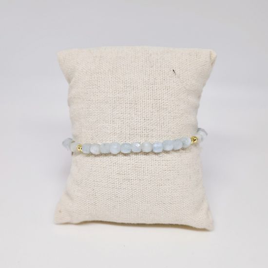 Afbeeldingen van Armband - licht goud mat blauw facet natuursteen kralen