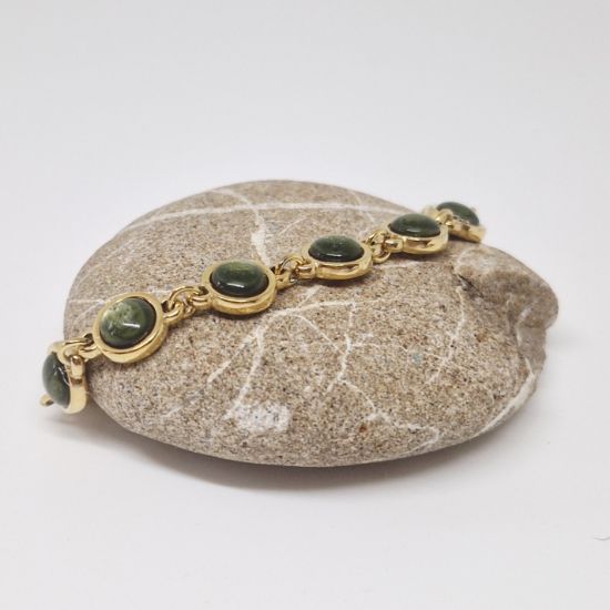 Afbeeldingen van Loïs dennengroen